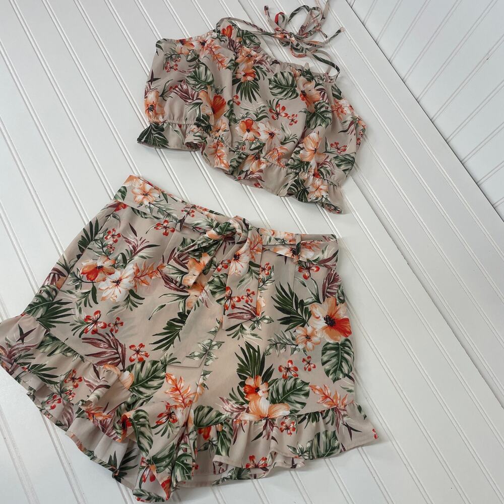 Paper Crane Beige Tropical Floral Two-Piece Crop Top Set